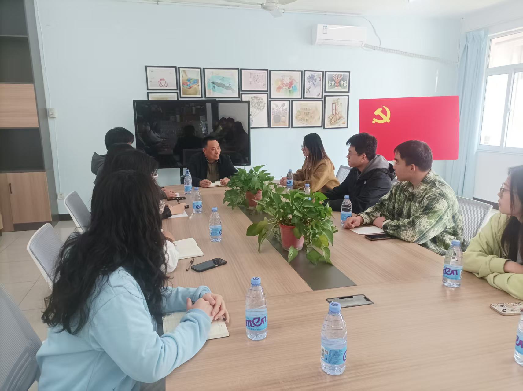 1746783210760060912.jpg 1746783210760060912.jpg